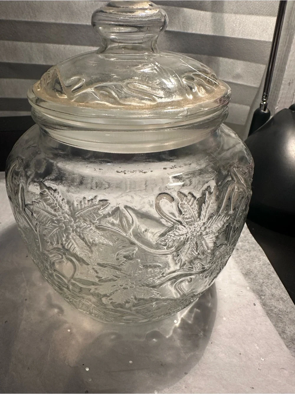 Clear Embossed Glass Cookie Jar with Lid